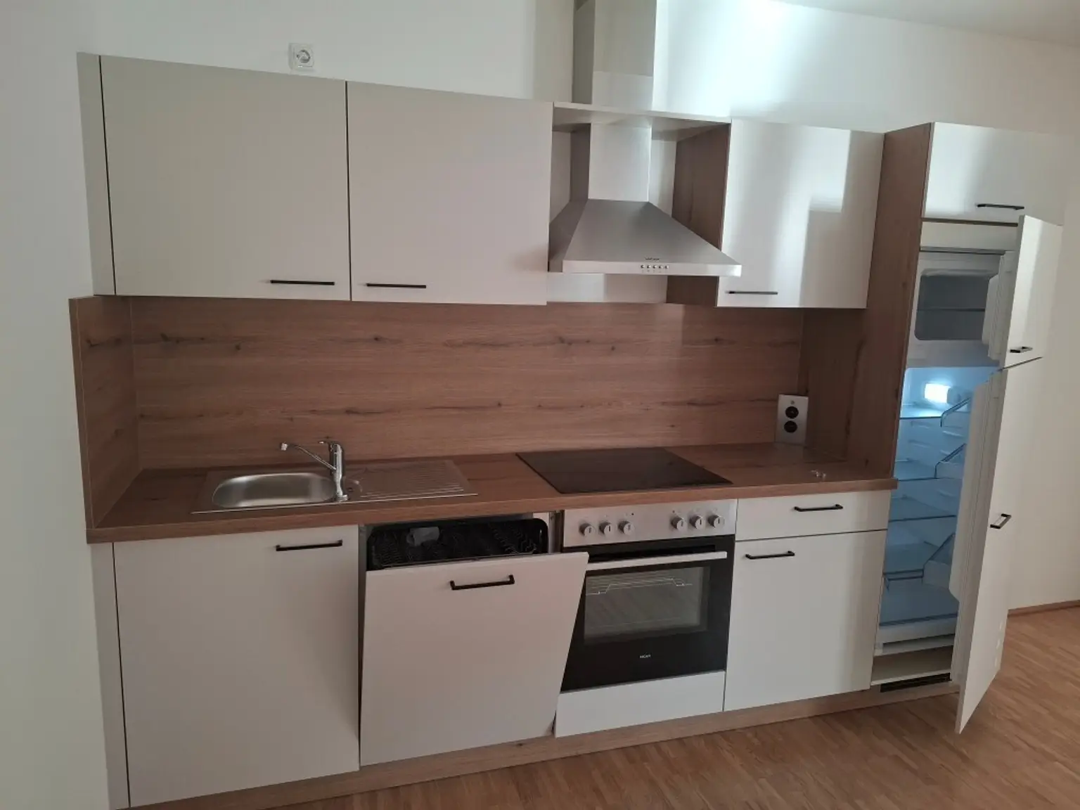 Generalsanierte 3-Zjimmer-Wohnung mit neuem Küchenblock in Kapfenberg zu mieten !