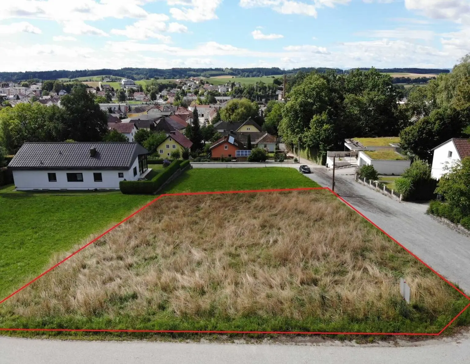 Traumhaftes Baugrundstück in Neumarkt - Ihr Eigenheim auf 914m² für € 240.000 !