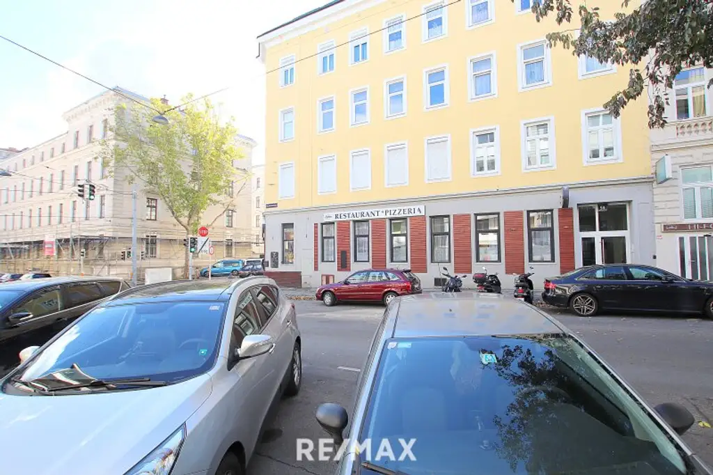 Wunderschöne Altbauwohnung - 2 Zimmer mit perfektem Grundriss, barrierefrei!