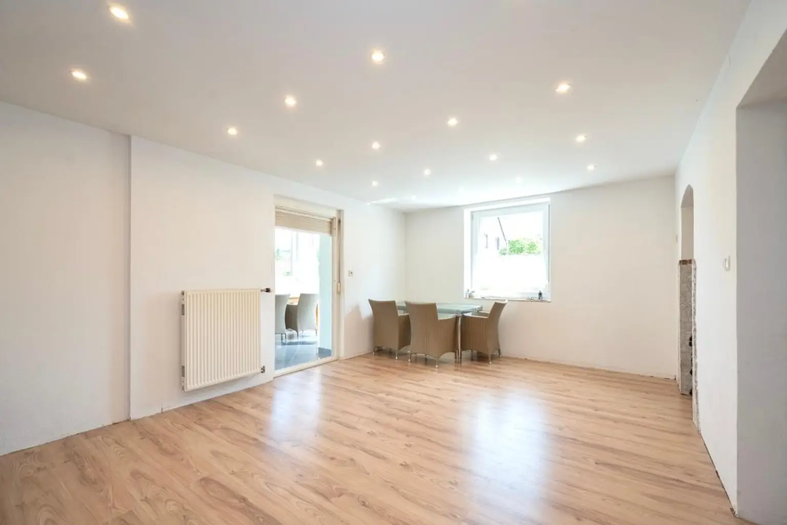 Wohn-und Essbereich 2