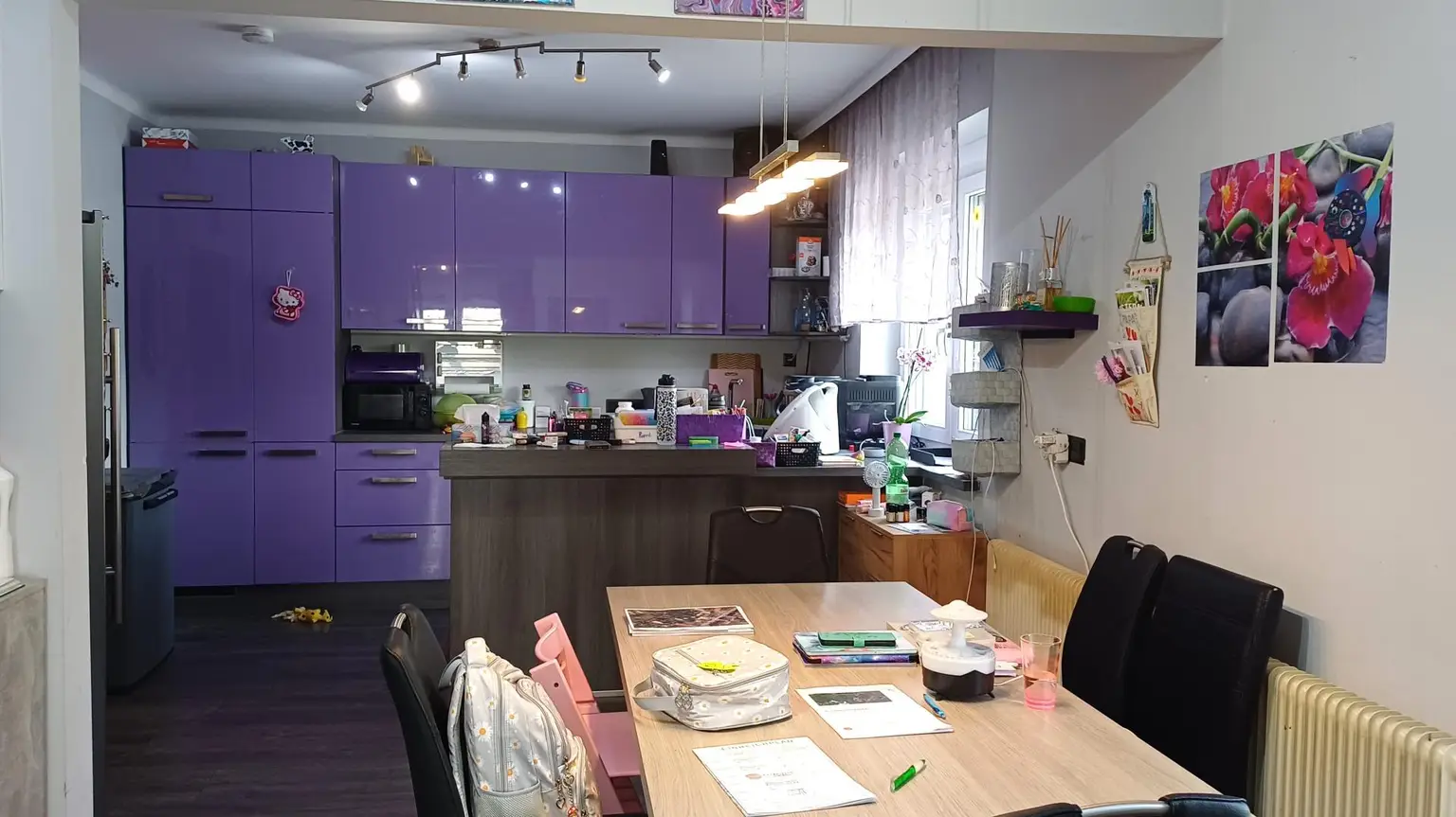 Vollkomfort Einfamilienhaus mit Pool, Sonnenterrasse und großem Garten