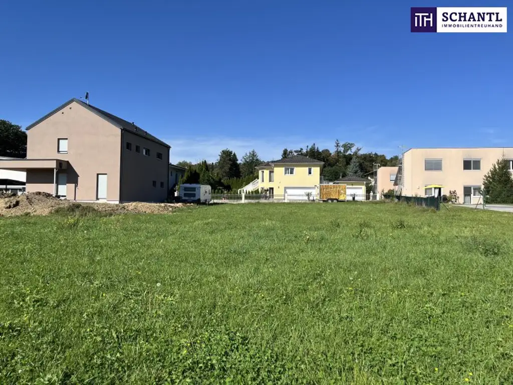 EINMALIGES Baugrundstück in BEGEHRTER LAGE mit TOP ANBINDUNG!