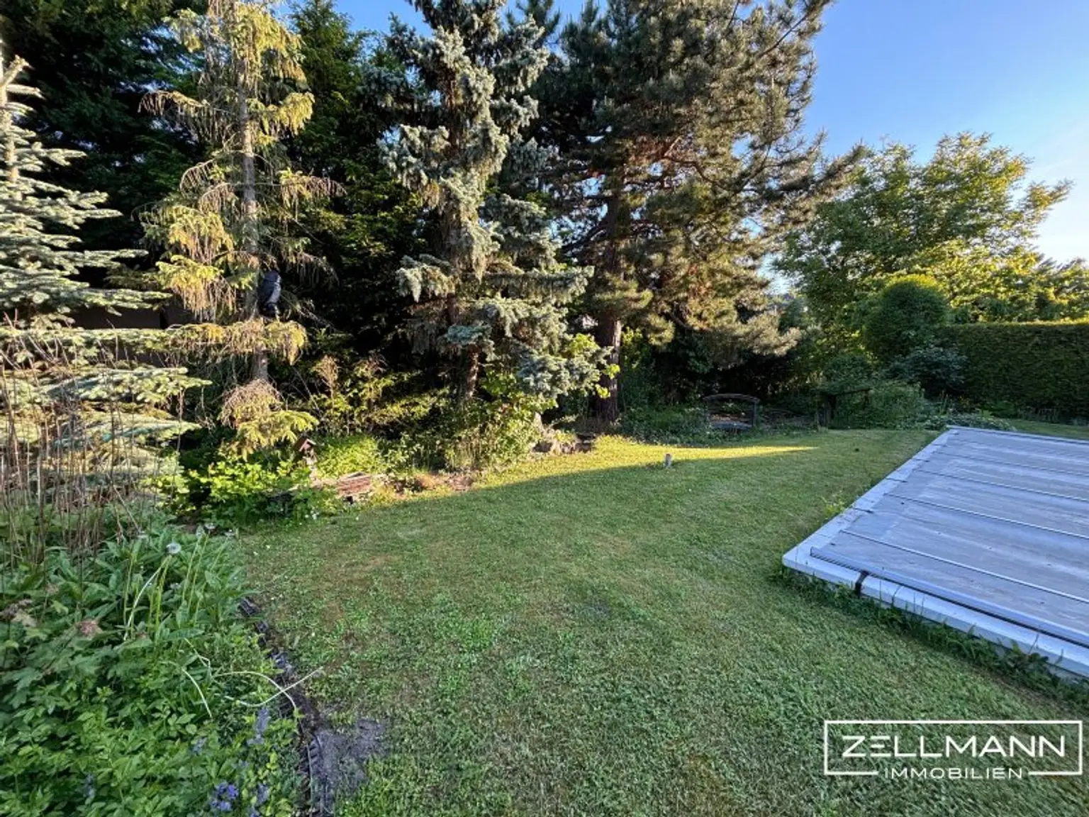 Ihr neues Zuhause in Perchtoldsdorf – Einfamilienhaus mit Gartenidylle & Pool | ZELLMANN IMMOBILIEN