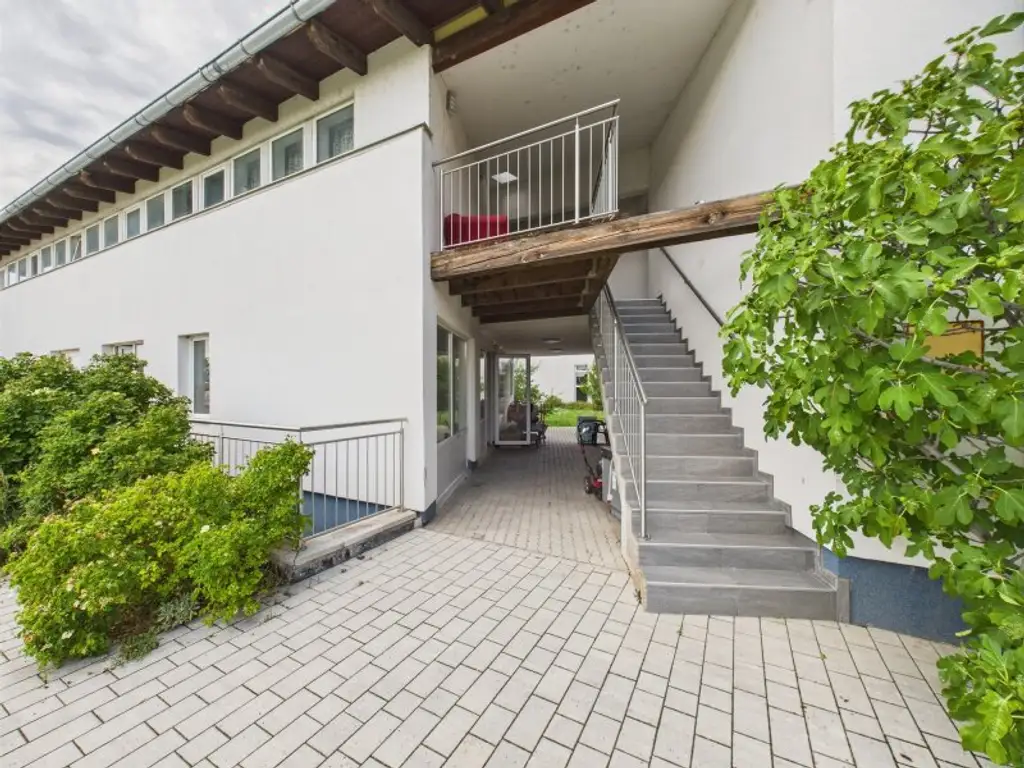 Versammlunghalle / Kirche und Verwaltungsgebäude- ab 4.523€ Kreditrate/ Monat