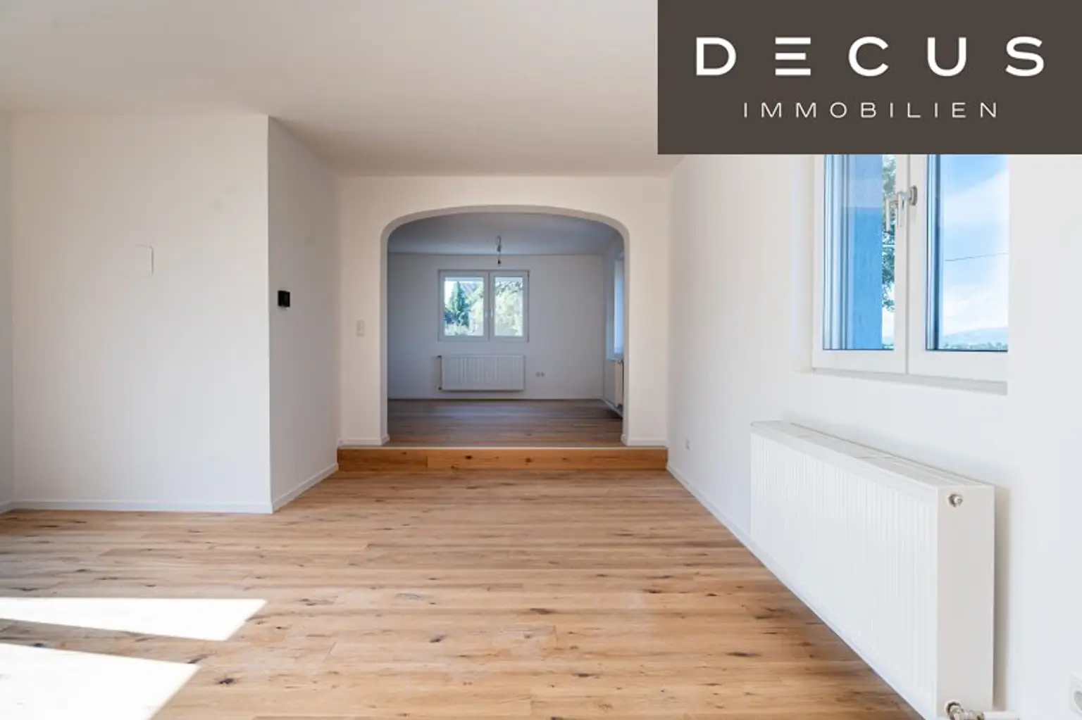 EXKLUSIVES SEEHAUS MIT EIGENEM STEG