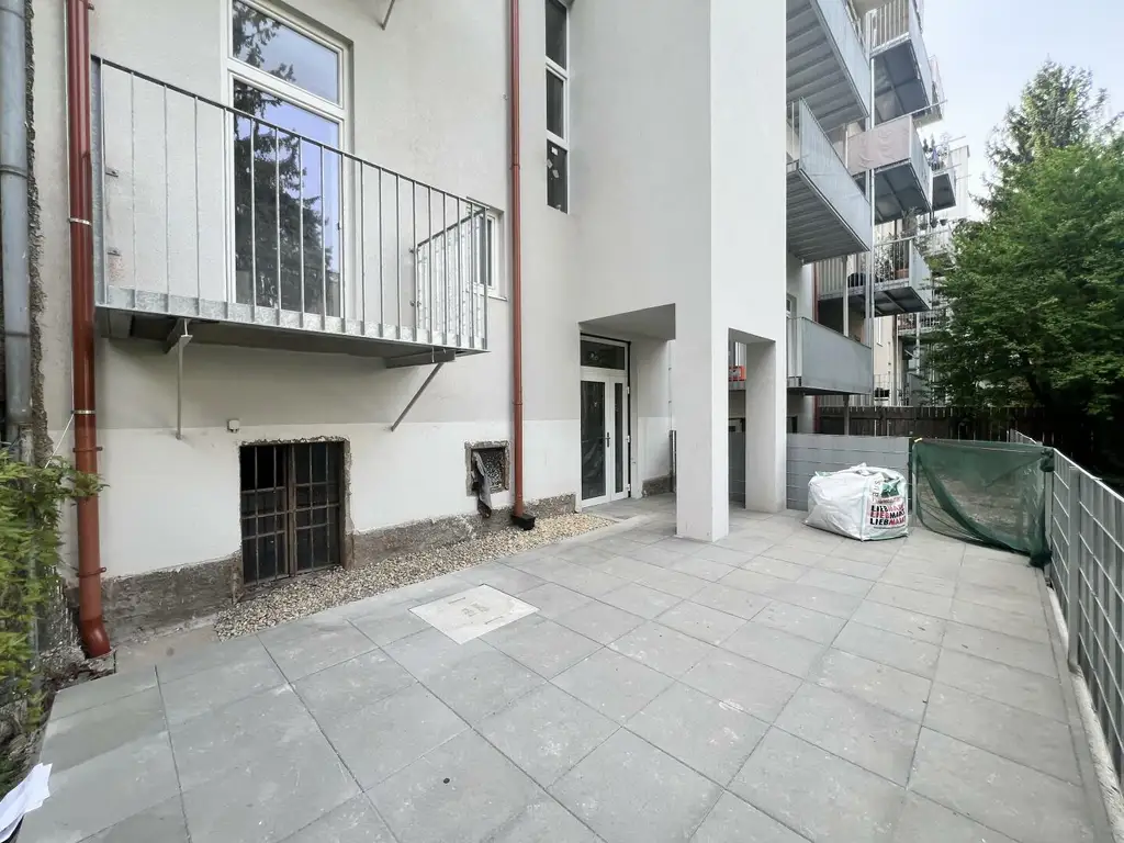 Modernisierter Altbau für Büro oder Ordination nähe Lendplatz -> Top 1