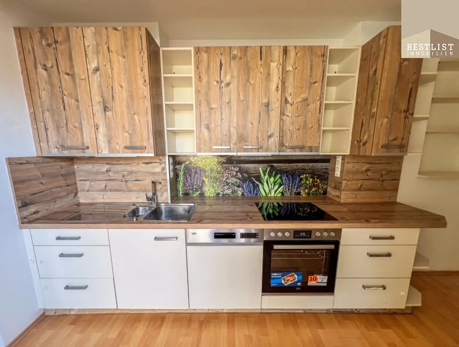 Traumhafte 3-Zimmer-Wohnung in Baden - großzügig, zentral und sofort verfügbar!