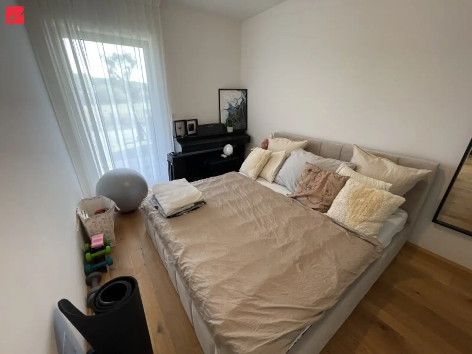 Stilvoller Wohntraum in moderner Wohnanlage