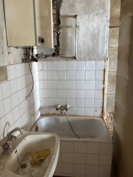 = PREISKNALLER =  Güssing !! Renovierungsobjekt in Zentrumslage mit ca. 430 m2 Eigengrund !!!