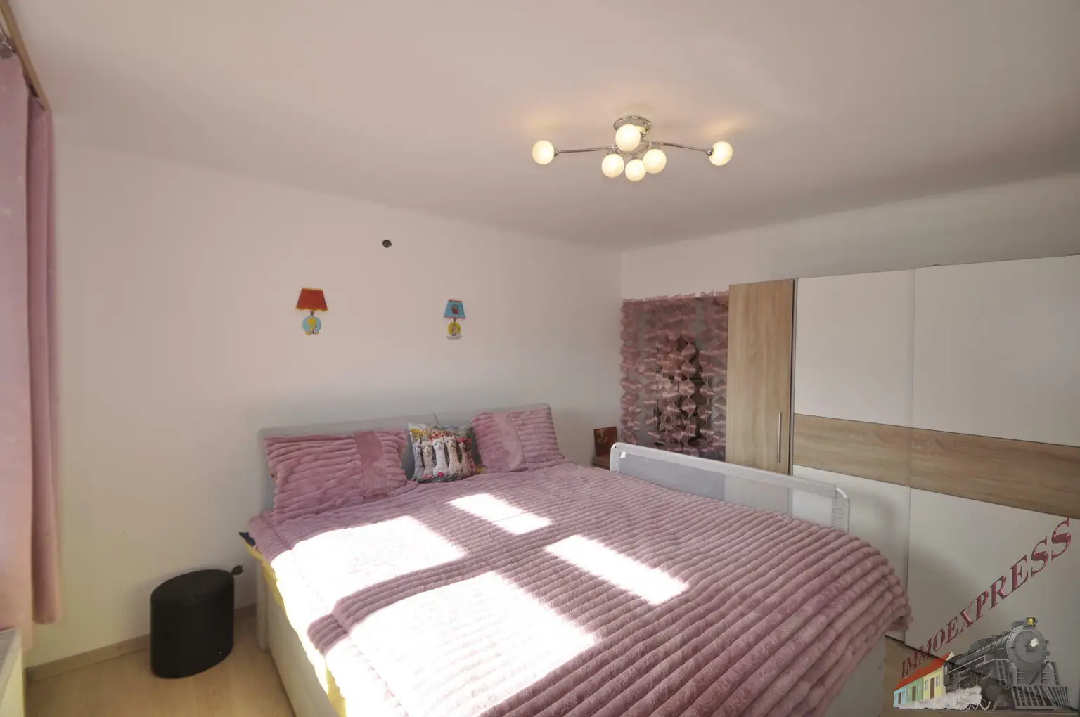 2-Parteien-Haus mit 2 Wohnungen zu je 112 qm und 67 qm in Rotheau