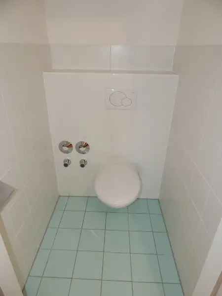 "PROVISIONSFREI" Helle und ruhige Terrassenwohnung mit Tiefgaragenplatz