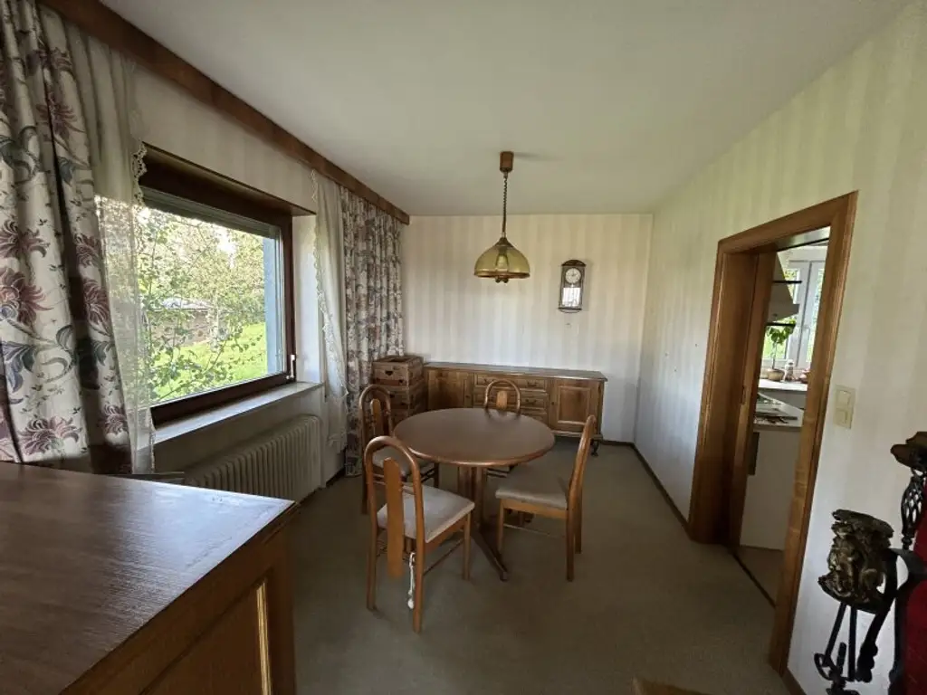 Sehr gepflegtes Haus | großer Grund | viel Potential | Feldkirchen/Donau