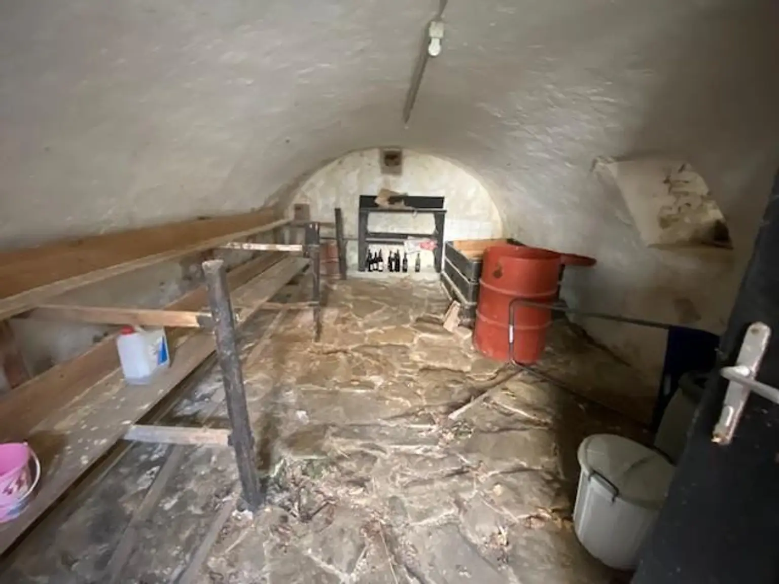 alter Gewölbekeller