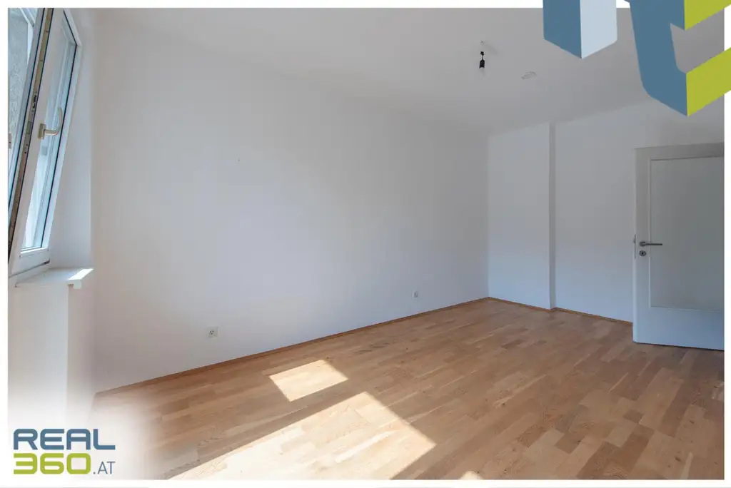 TOP 9 | Sanierte 3-Zimmerwohnung mit Balkon in Ruhelage inkl. Küche ist bereit für Sie! (Auch WG-geeignet)