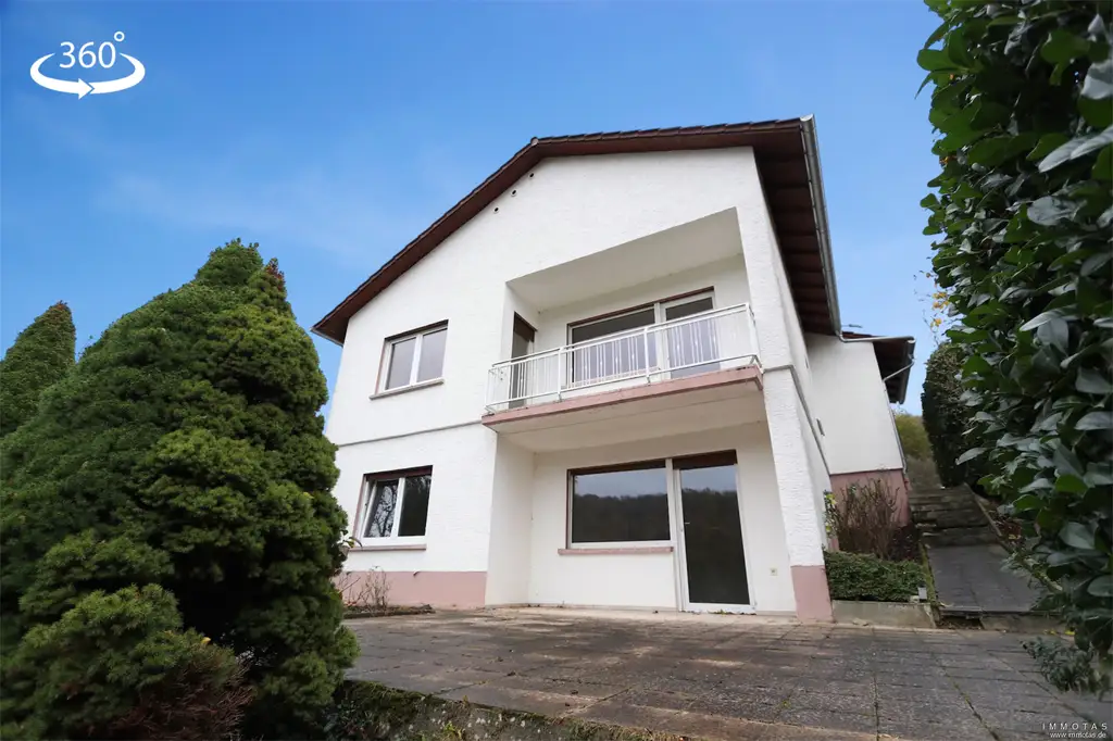 Schön konzipiertes Einfamilienhaus in Feldrandlage von Münsterappel