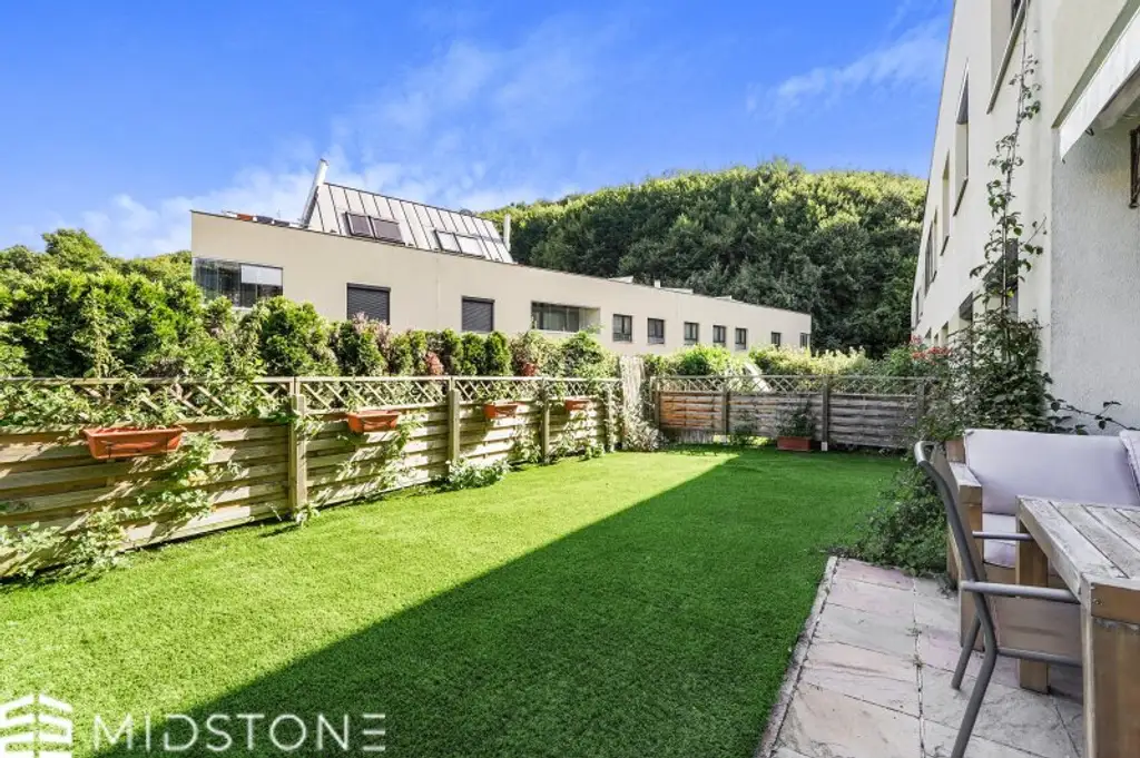 *Sonnige Gartenwohnung in ruhiger Lage* Komfortables Wohnen mit Terrasse und Garage