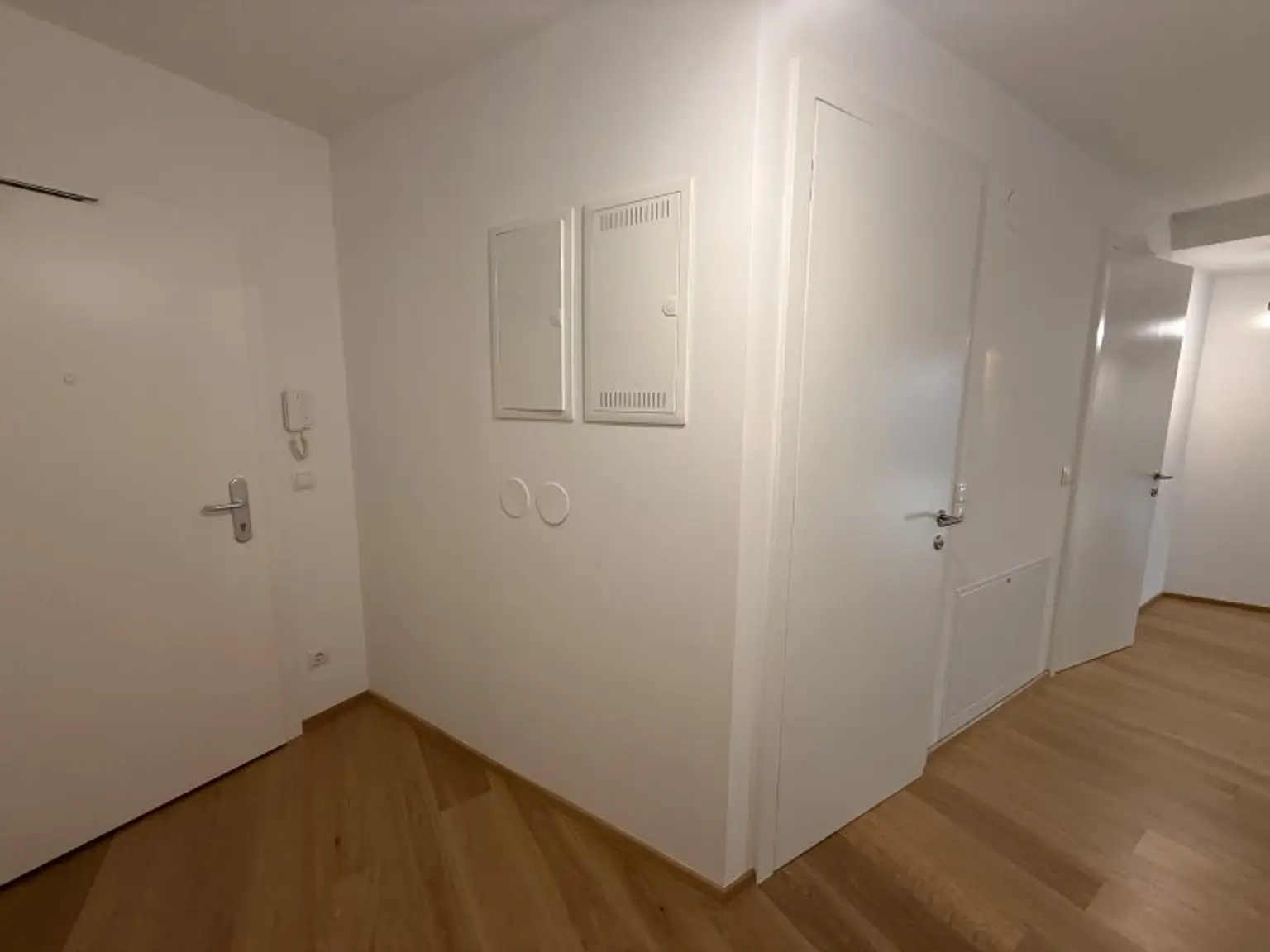 Traumhafte DG-Wohnung in 1020 Wien: 4 Zimmer, vollsaniert, Loggia & Luxusausstattung!