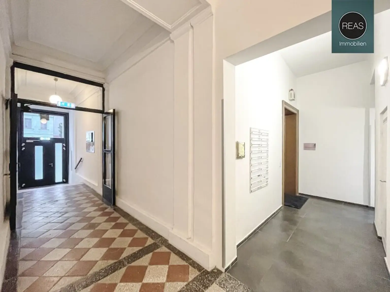 Attraktives Anlagepaket mit stabiler Rendite nahe Uno City!