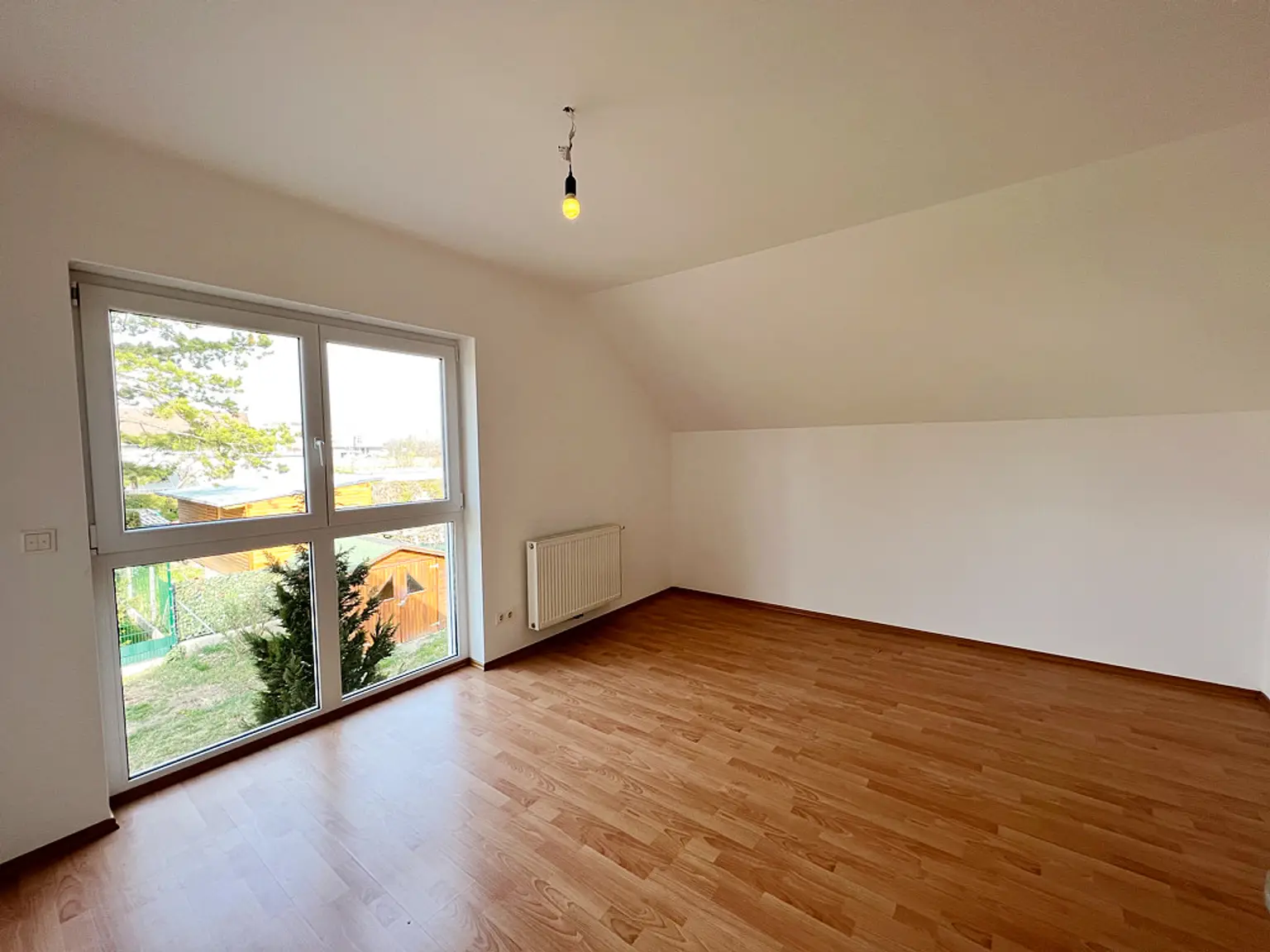 Zimmer 1 .jpg