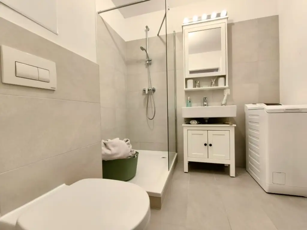 Moderne Neubauwohnung mit West-Loggia in Stammersdorf – hochwertiges Wohnen mit Stil