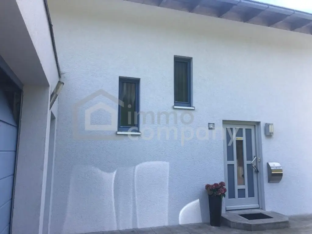 Einfamilienhaus in sonniger Top-Lage von Vöcklabruck – Pfarrerfeld