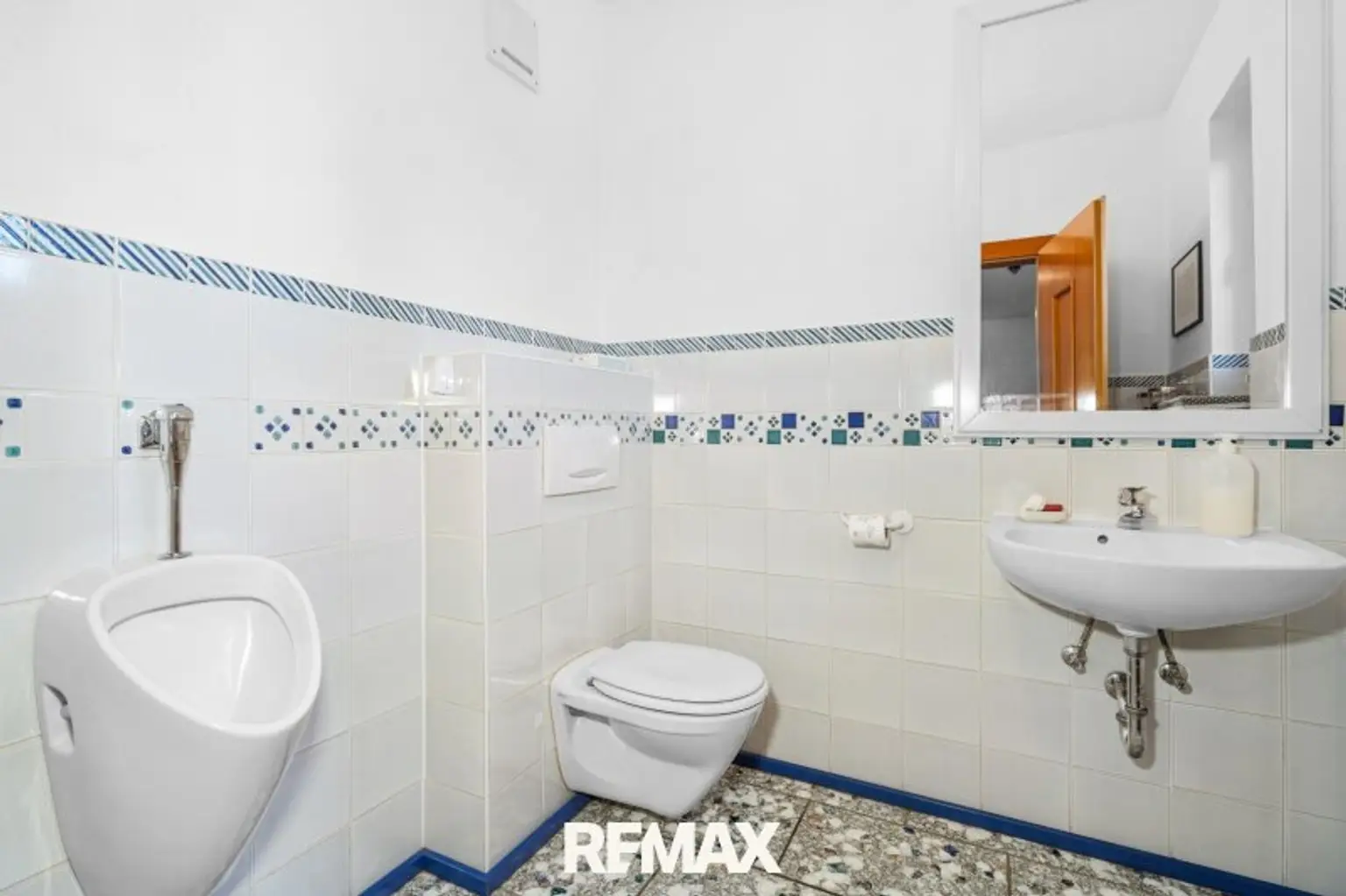 EFH Toilette I