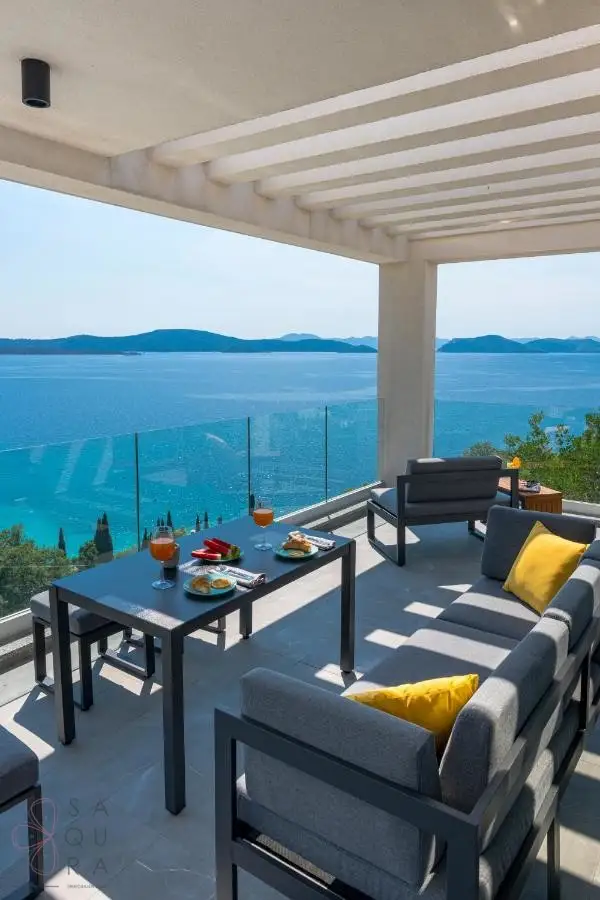 Mediterraner Rückzugsort mit Meerblick – Neubauvilla bei Dubrovnik