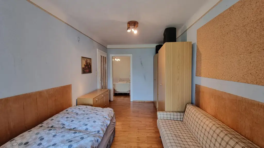 Renovierungsbedürftige Doppelhaushälfte in St. Pölten-Teufelhof