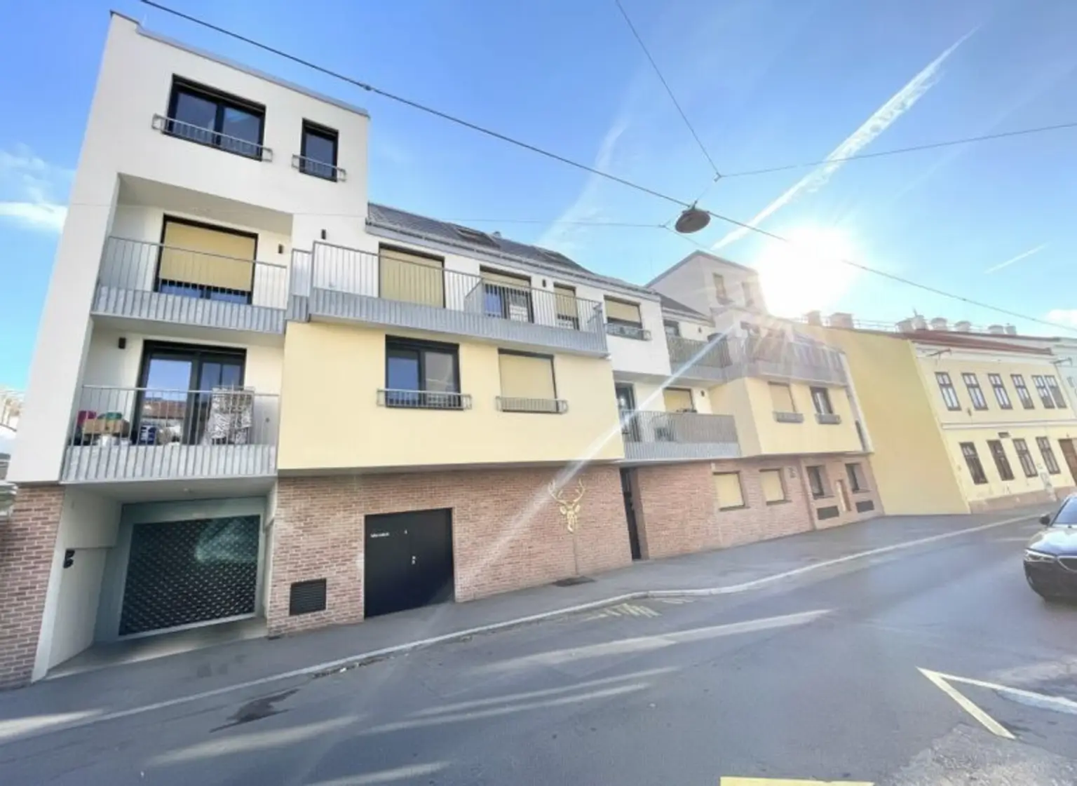 *Goldener Hirsch – Stilvolle 2-Zimmer-Wohnung mit Terrasse & Garten in der Ziedlergasse, 23. Bezirk*