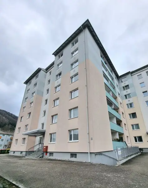 4-Zimmer Wohnung, Nähe Landesklinikum Lilienfeld