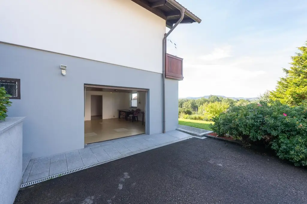 Raumwunder mit großem Garten! Eckparzelle!