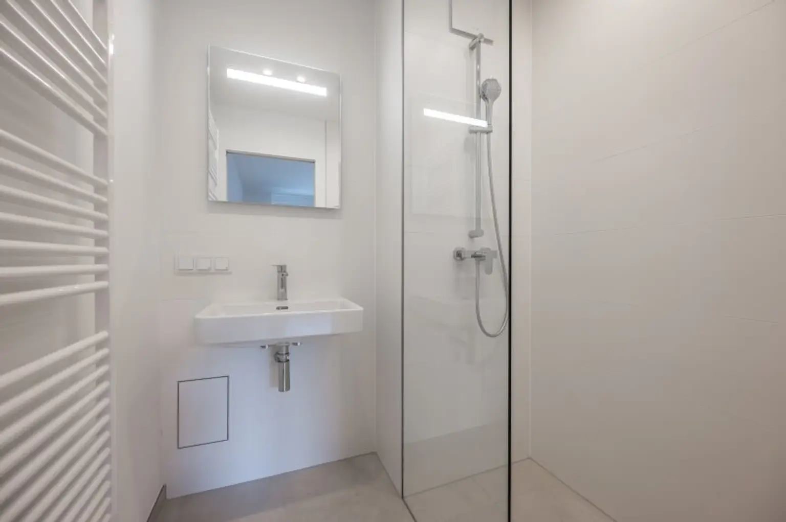 ++MOLLARD 50++ Moderne 3-Zimmer-Wohnung mitten im Herzen der Stadt (1/12)