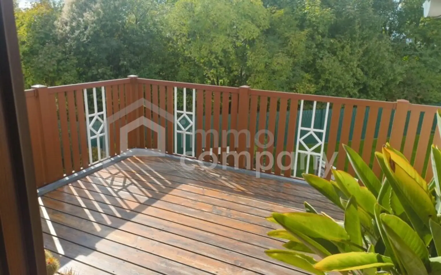 Haus in Schrebergartensiedlung, ständig Bewohnbar, Balkon, Terrasse, Pool, Gartenhütte und mehr.