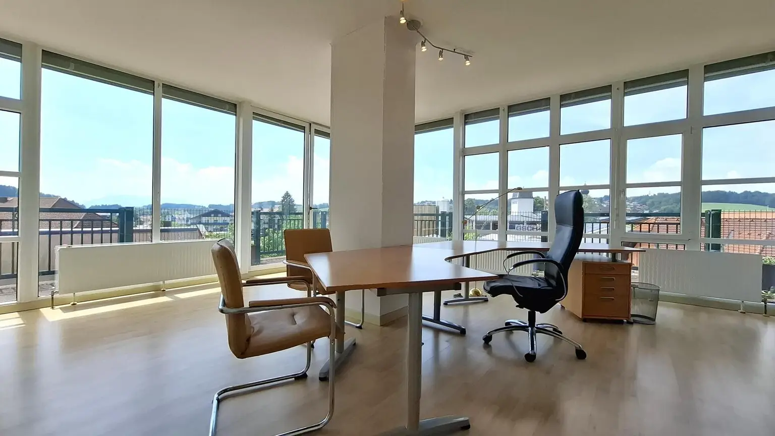 Büro Obertrum zu vermieten