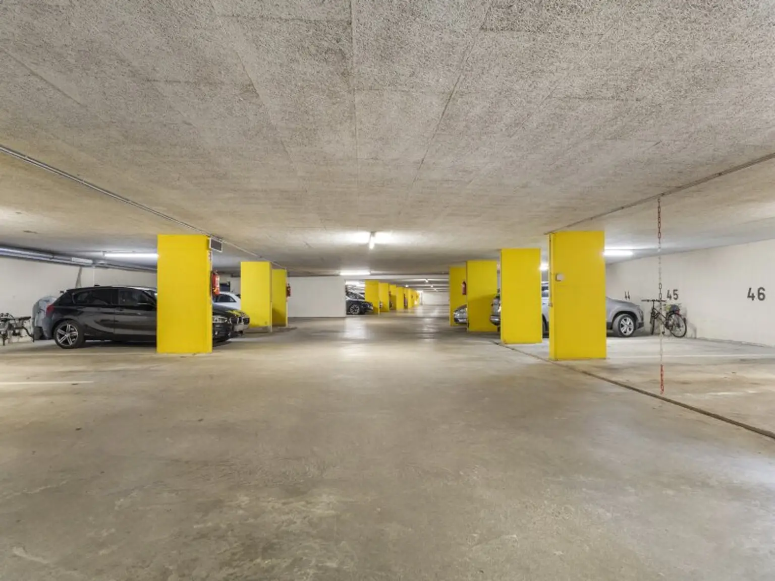 Schöne, sonnendurchflutete, ruhige und junge 94,00m² 3 Zi Wohnung in Viktring - Rekabachweg