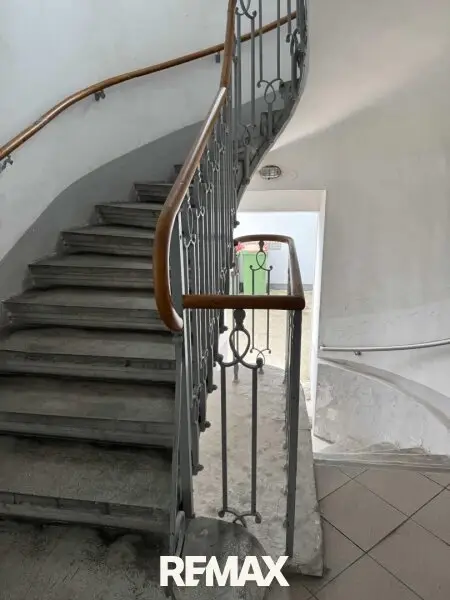 Stiegenhaus ETW 2100 Korneuburg