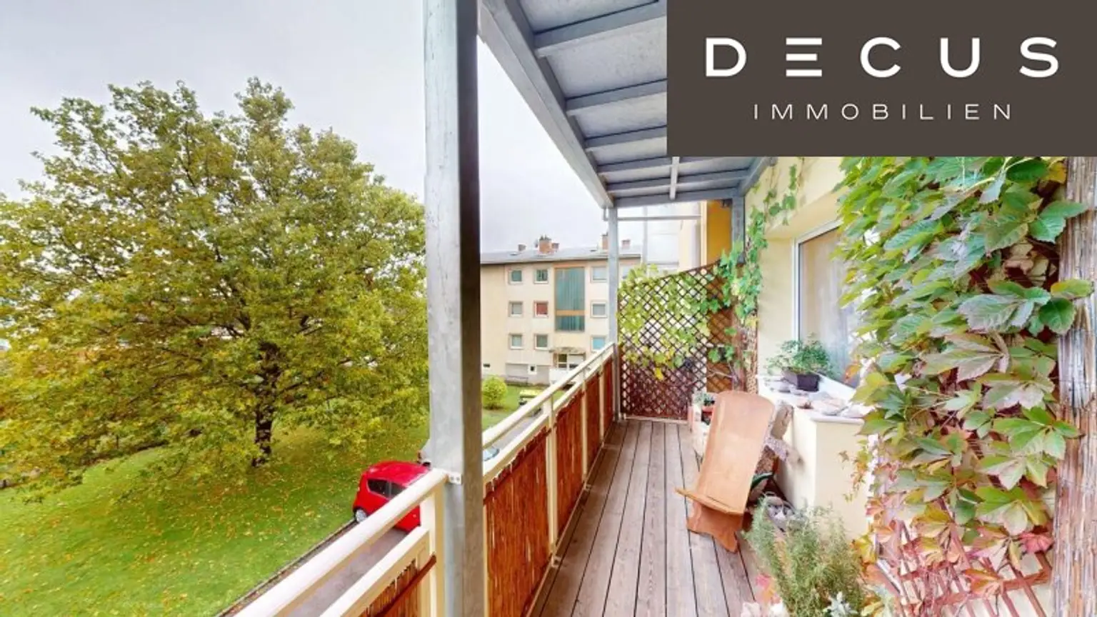 GROSSARTIGE FÜNFZIMMERWOHNUNG MIT SÜDBALKON