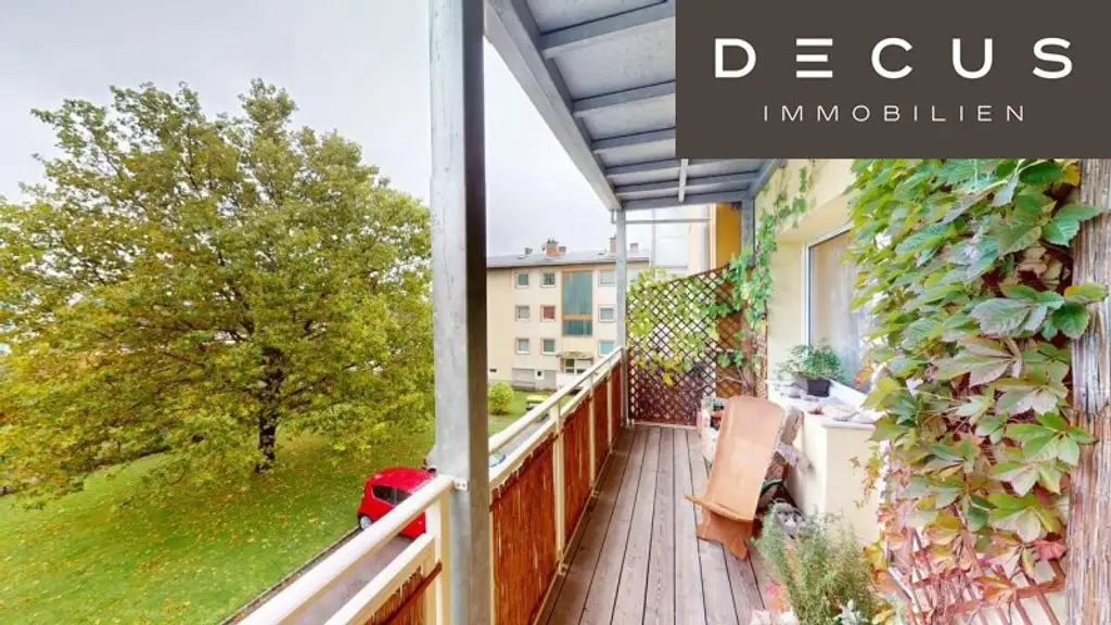GROSSARTIGE FÜNFZIMMERWOHNUNG MIT SÜDBALKON