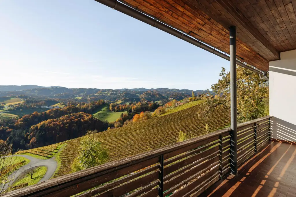 Buschenschank/Heuriger Eory zum Traubenkogel zu verkaufen!