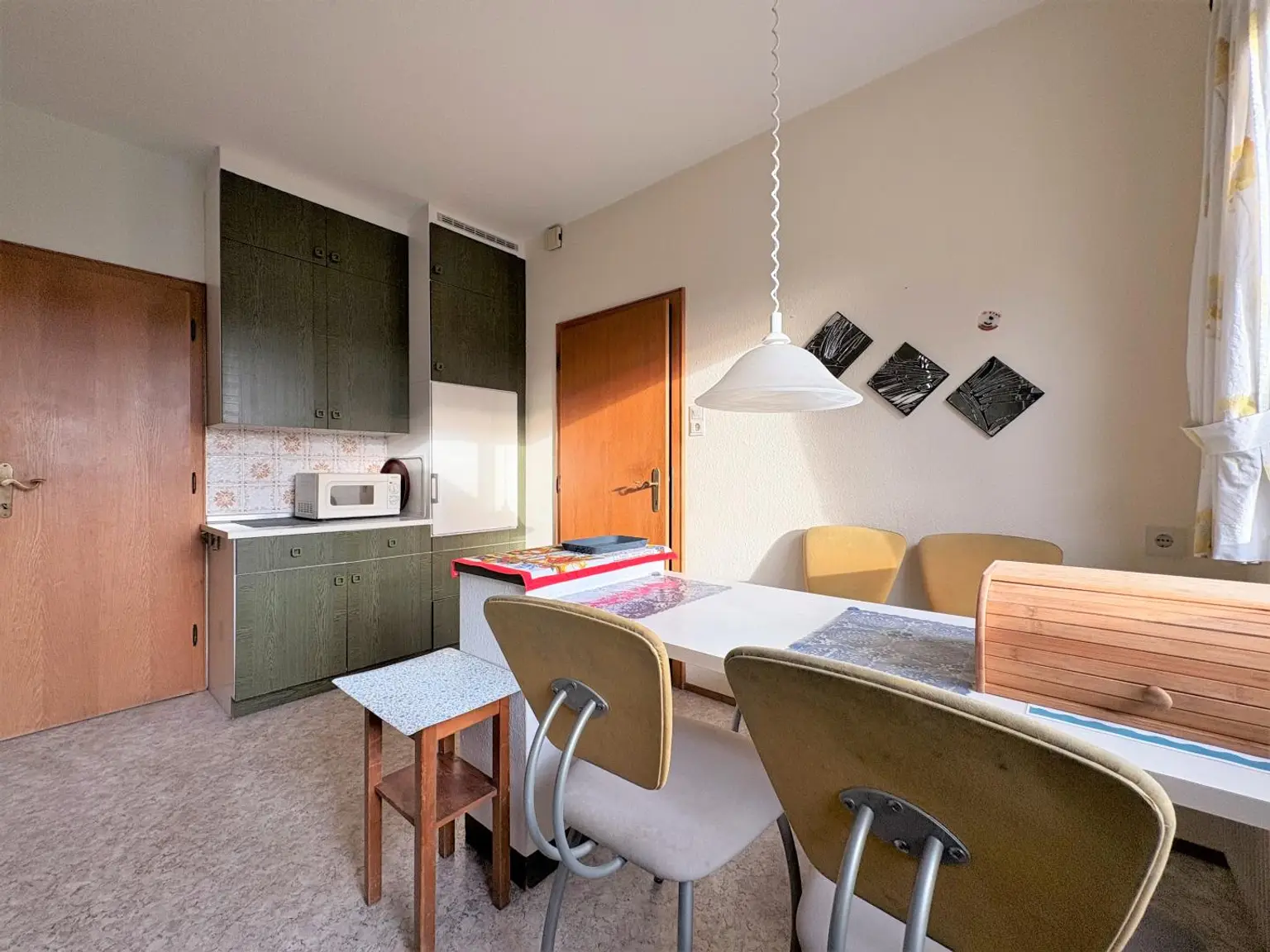 Wohnhaus in ruhiger Siedlungslage