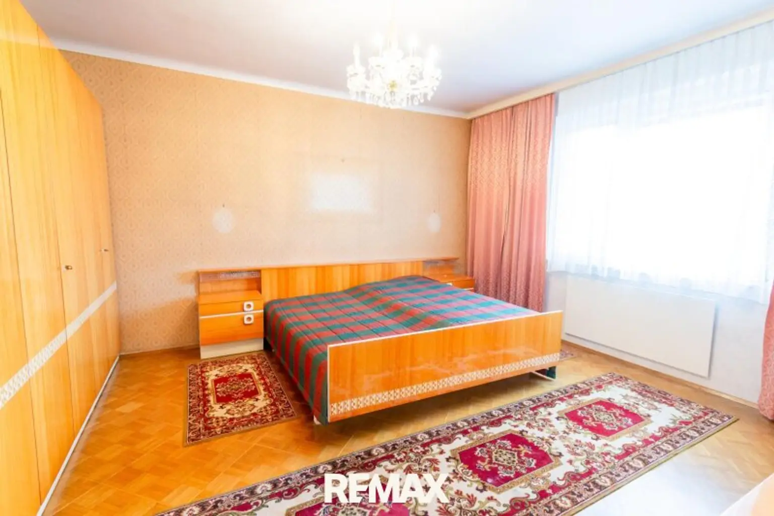 Wohnhaus_OG_Zimmer 1