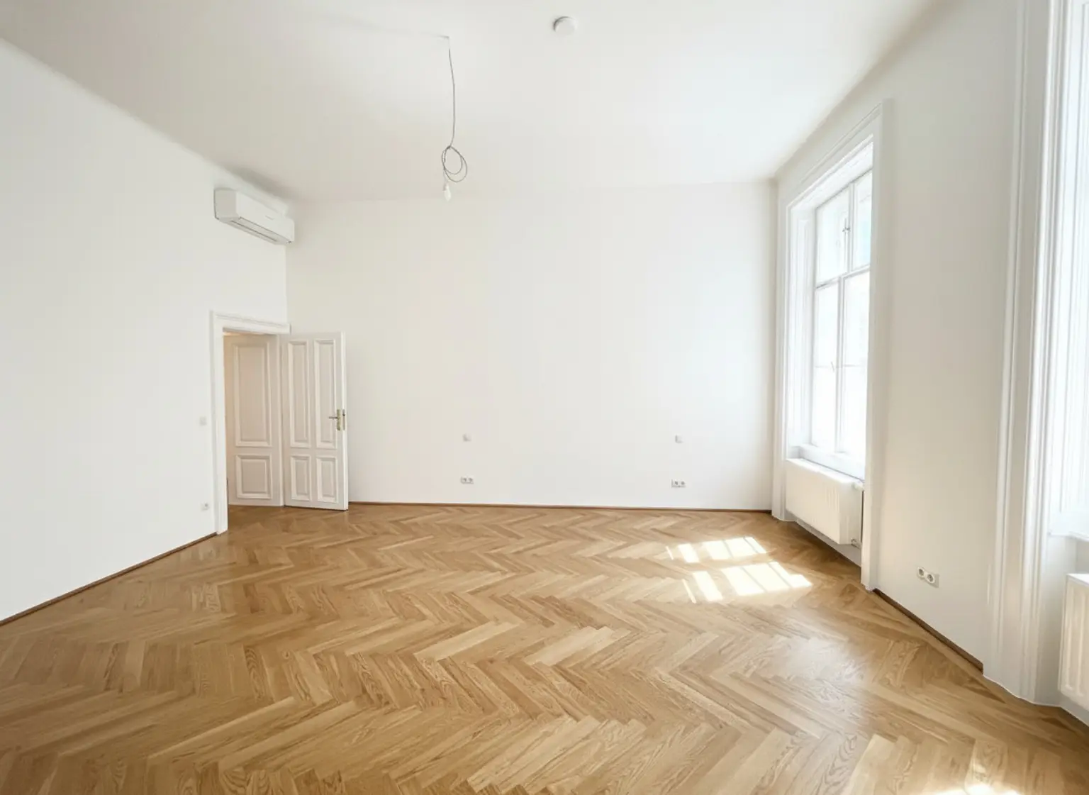 UNBEFRISTET und ERSTBEZUG: Prachtvolle, klimatisierte 4-Zimmer-Wohnung in fantastischer Lage