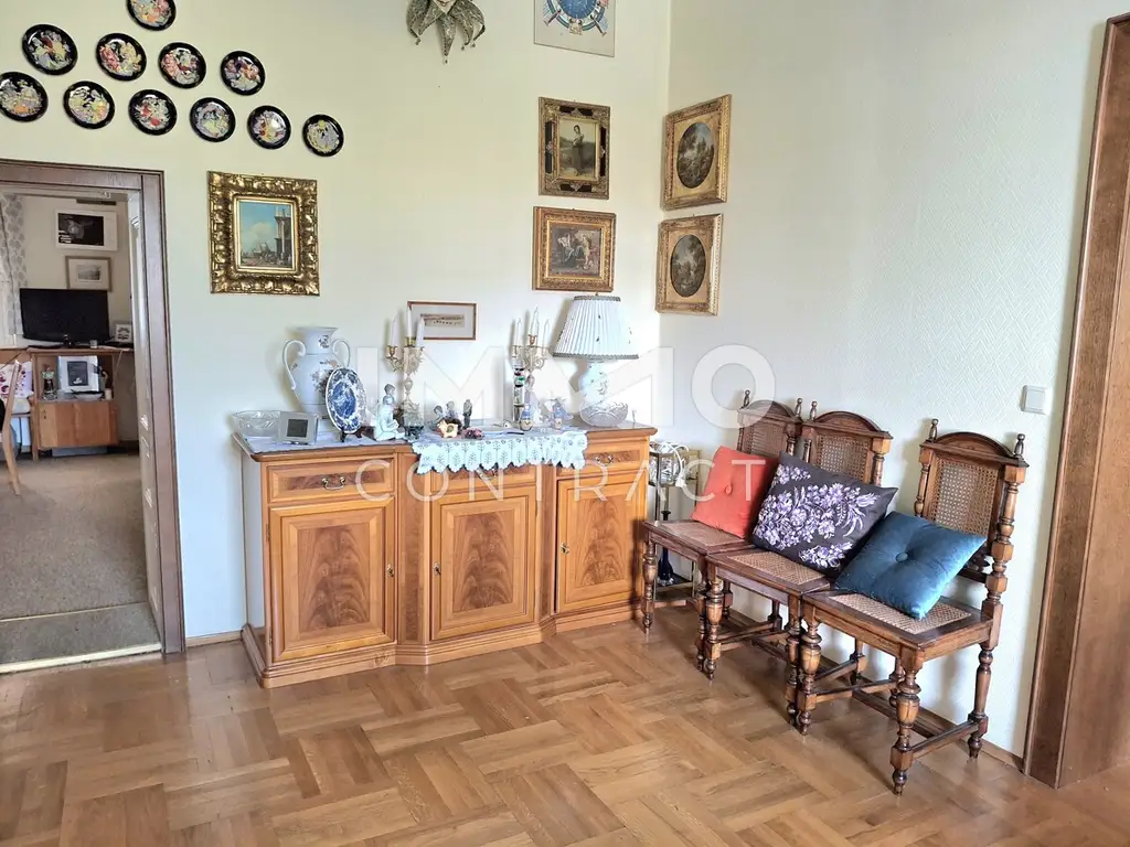 Schönes Haus mit großem Garten und Erweiterungsmöglichkeiten