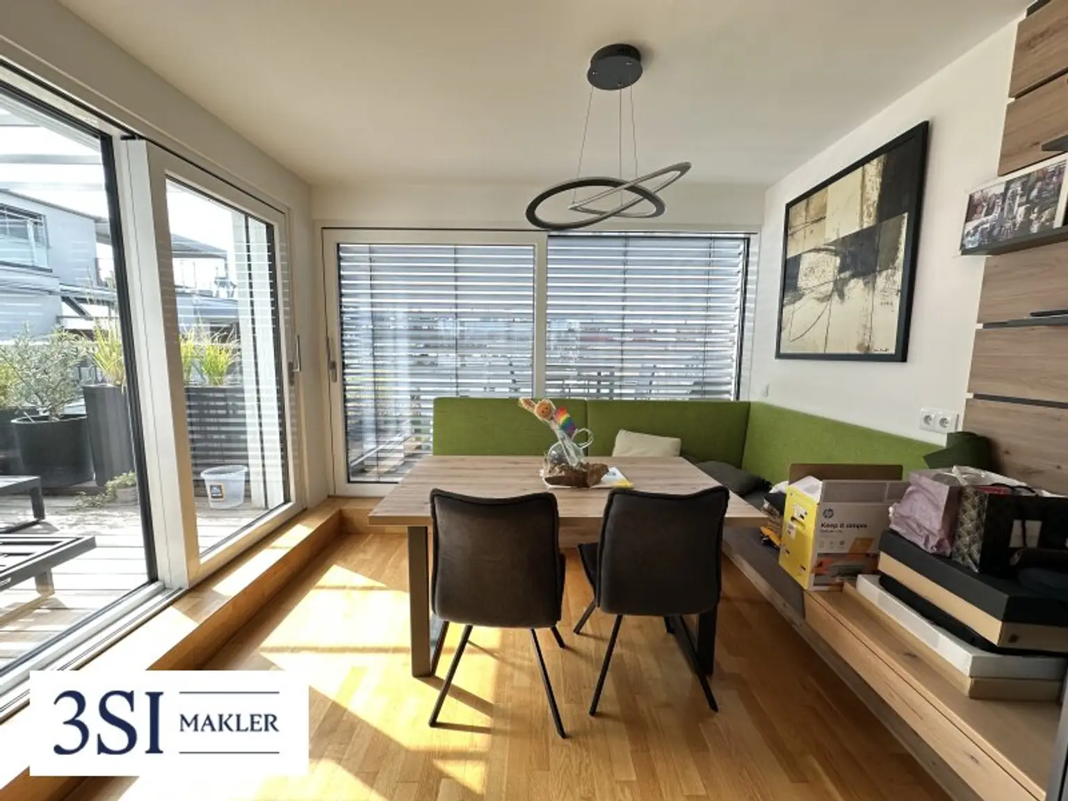Dachterrassentraum - Einzigartiger Ausblick - Vollmöbliert - Gemeinschaftspool - in Bestlage des 2. Bezirks
