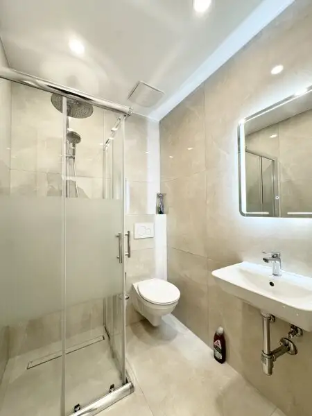 Exklusives Wohnerlebnis in Wien – Großzügige Eigentumswohnung mit Balkon