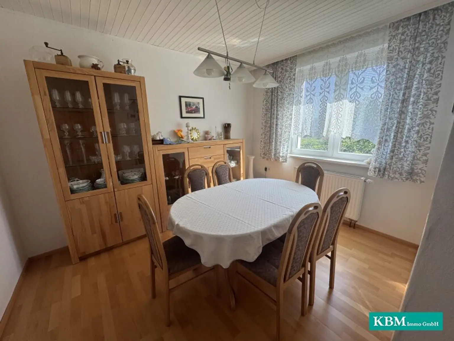 Einfamilienhaus mit zwei Wohneinheiten in Einzellage Nähe Tullnerfelder Bahnhof