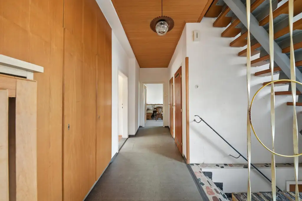 Ihr neues Zuhause: Einfamilienhaus mit vielseitigem Ausbaupotenzial in familienfreundlicher Stadtlage!