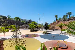 Playa-Paraiso-Playground