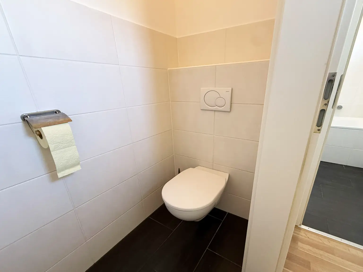 Separate Toilette