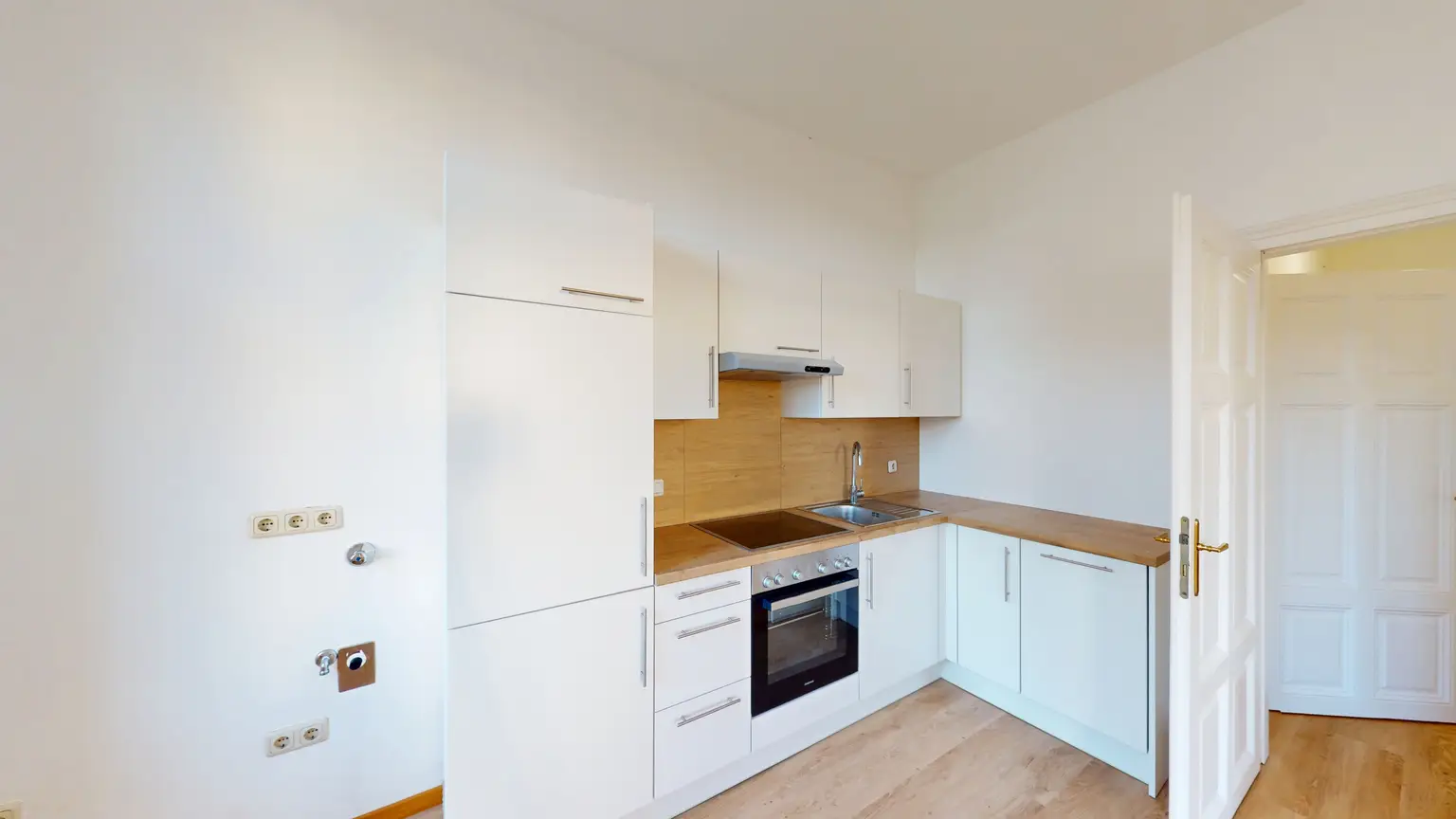 Zeitgemäßes Wohnambiente - Top renovierte 2-Zimmer-Wohnung